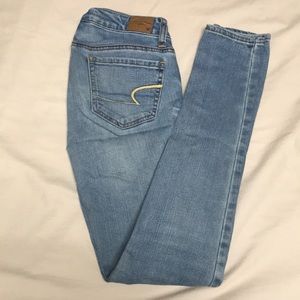 American eagle blue jeans